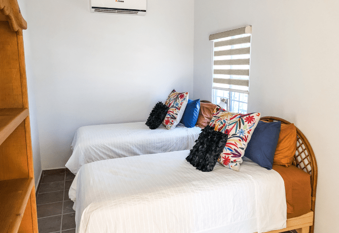 Additonal bedrooms available