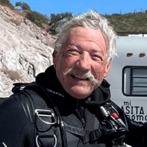 DiversInnMX, Richard Musselman